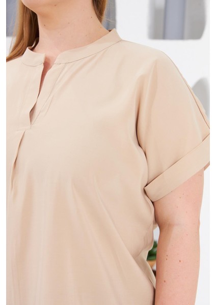 Hakim Yaka Büyük Beden Bluz Krem modelleri