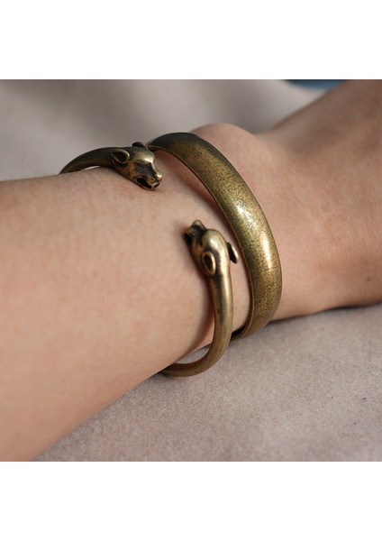 Leopar Bileklik Kadınlar Için Vintage Bakır Geometrik Açılı Bilezik Takı Pirinç Basit Moda Ayarlanabilir Erkek Bilezikler Antika Metal Bilezikler (Yurt Dışından) fırsatları