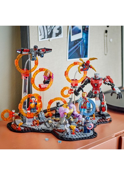 ® Marvel Avengers: Endgame Son Savaş 76323 - 10 Yaş & Üzeri Çocuklar için Yaratıcı Oyuncak Yapım Seti (621 Parça)
