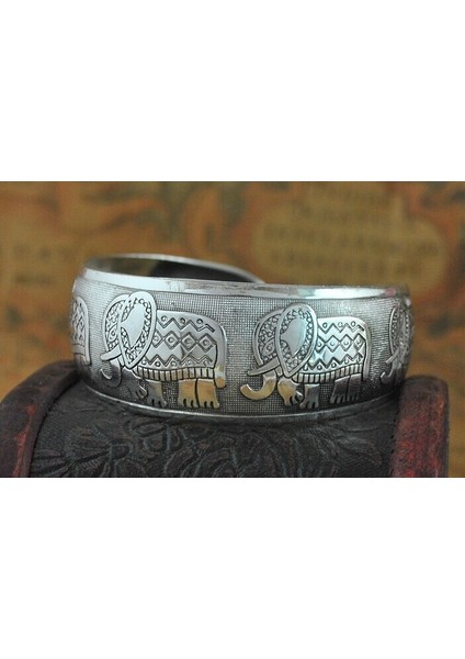 4- Retro Yeni Çingene Kare Çiçek Metal Tibet Gümüşü Retro Moda Kol Bileziği Kadınlar Için Noel Hediyesi (Yurt Dışından)