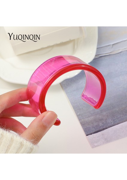 KB241-3 Kadınlar Için Renkli Şeffaf Tasarımcı Charm Bilezikler Geniş Hint Açık Bilezikler Akrilik Moda Takılar (Yurt Dışından) fırsatları