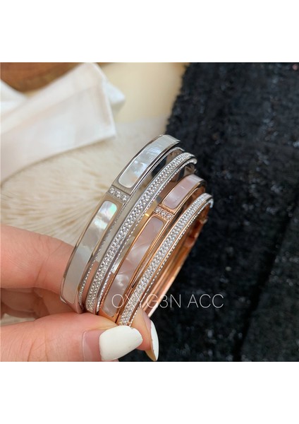 58-60MM Tarzı Kabuk Gül Altın Yun Ruo Moda Lüks Taşlı Kristal Zirkon Kabuk Bilezik Gül Altın Titanyum Çelik Takı Kadın Doğum Günü Hediye Renk Değişmez (Yurt Dışından) fiyatları