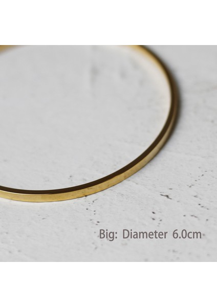 Kare Kenar 6.0cm Peri'nin Kutusu 2 Tasarım Yuvarlak Kare Kenarlı Ince Bilezikler Titanyum Çelik Daire Bilezik Altın Rengi Minimalist Bilezikler Kadınlar Için (Yurt Dışından)