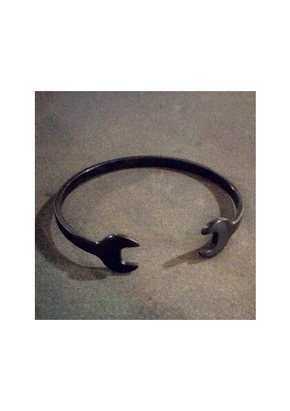 Siyah Vintage Rock Paslanmaz Çelik Araçlar Motosiklet Tamircisi Bileklik Erkek Açık Kol Bilezik Kadın Erkek Takı Pulseiras (Yurt Dışından)