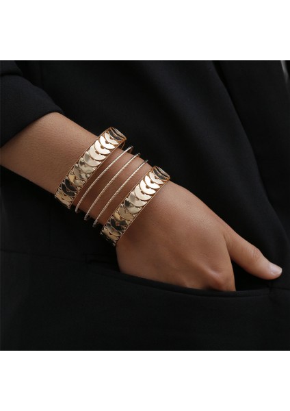 Altın Rengi Vintage Oyuk Geniş Manşet Bilezikler Kadınlar Için Erkekler Için Açık Bangle Moda El Takı Büyük Yılan Şekli Açıklama Gypsy Beyan 2020 (Yurt Dışından) indirimleri