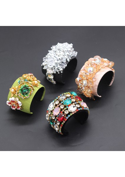 No.4 Boyutu Barok Kişilik Kristal Taş Işlemeli Kadınlar Için Güzel Bilezik Flanel Moda Geometrik Bilezik 724 (Yurt Dışından)