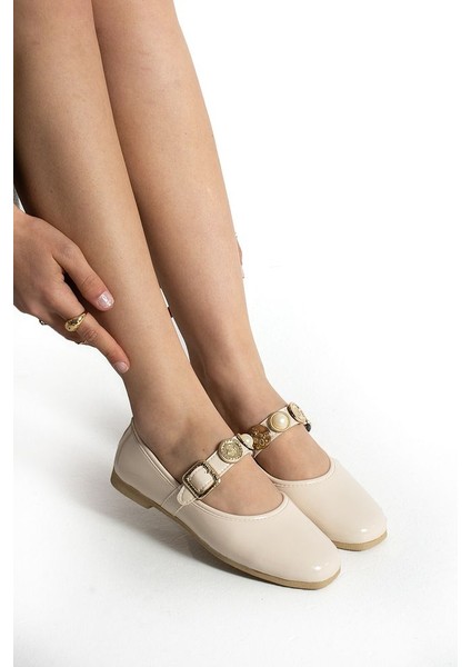 Kadın Babet Bej Günlük Tokalı Ayarlanabilir Hafif Rahat Ayakkabı