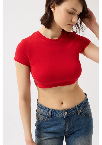 AYDOGANTICARET44 Likralı Basic Crop T-Shirt
