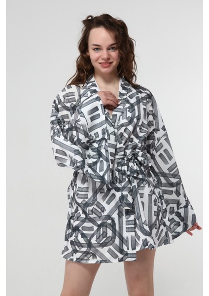 Naomi Siyah Geometrik Desen Kimono