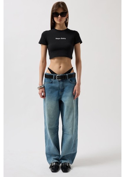 AYDOGANTICARET44 Nepo Baskılı Crop T-Shirt