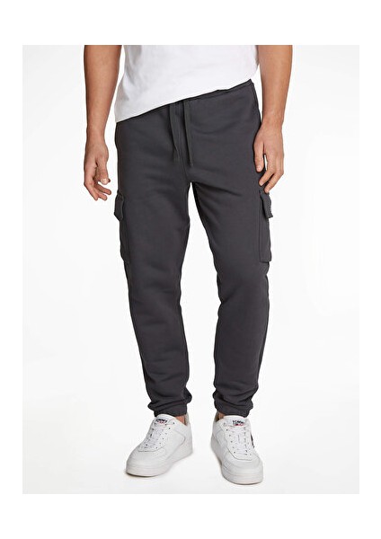 Tjm Reg Xs Badge Cargo Sweatpant