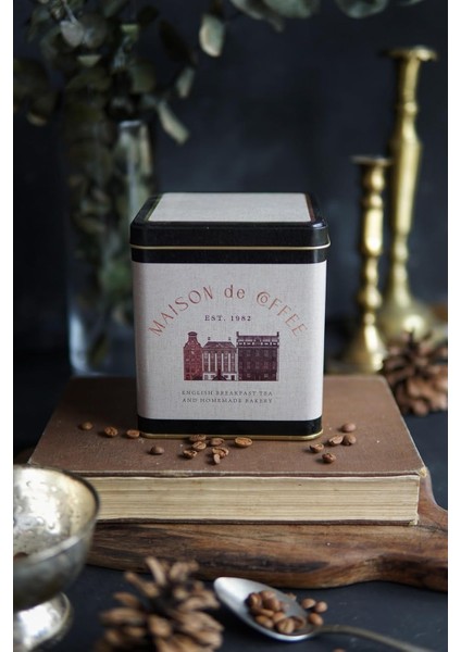 Azura Coffee Desenli Kare Metal Saklama Kabı 12X12 cm (Azura Coffee)
