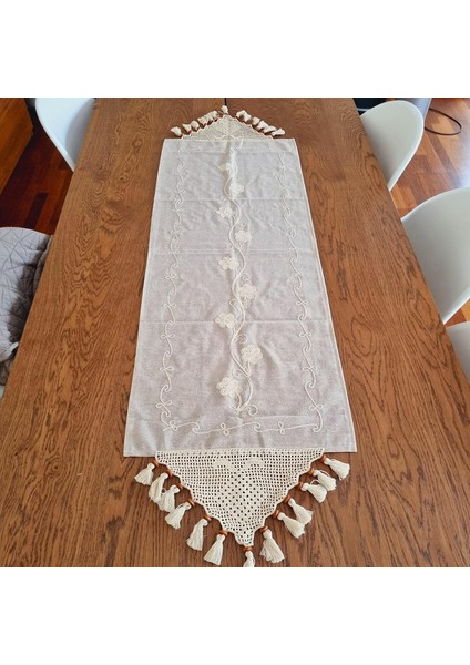 Uçlu Nakışlı Buldan Bezi Runner - Püsküllü, Otantik ve Şık, El Örgüsü ile Zenginleştirilmiş Vintage Tarz Dekoratif Örtü (Krem)