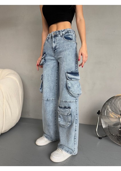 Kadın Yüksek Bel Özel Tasarım Cepli Straight Fit kargo jean