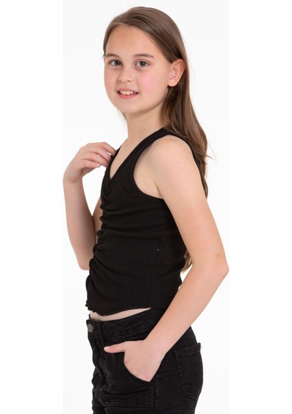 Sıfır Kol V Yaka Büzgülü Siyah Renk Kız Çocuk Tshirt fırsatları