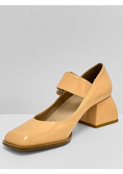 343 Nude Kırışık Cilt Küt Burunlu Mary Jane Orta Topuklu Kadın Ayakkabı modelleri