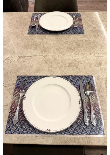 Amerikan Servisi 2'li Zikzak Desenli Renkli Amerikan Servis 2'li Yemek Altlığı Zikzak Desen 42 x 28 cm modelleri