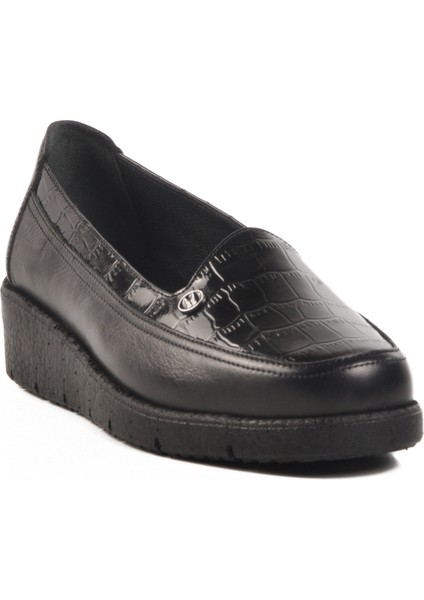 Siyah Hakiki Deri Kadın Casual Ayakkabı BB092 Z