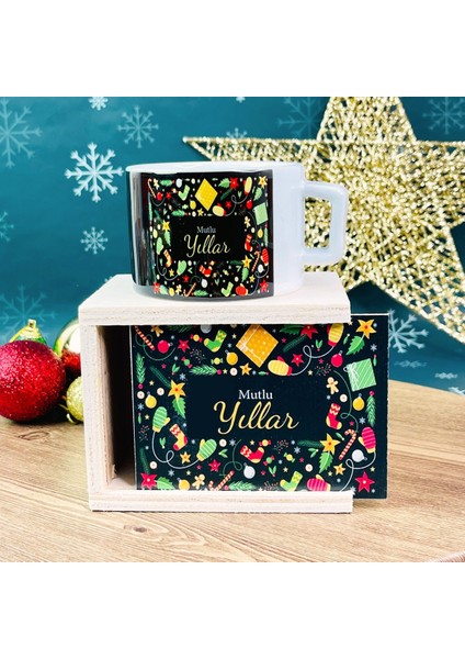 Mutlu Yıllar Yılbaşı Tasarımlı Kutulu Kupa