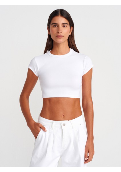 31810 Bisiklet Yaka Crop T-Shirt-Bej