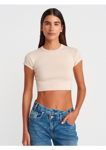 31810 Bisiklet Yaka Crop T-Shirt-Bej