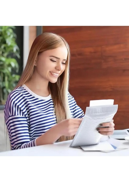 Ozn Aksesuar Bantlı Beyaz Patpatlı Balonlu Kargo Poşeti E Ticaret Poşeti 10 Adet 44X50+6 fırsatları