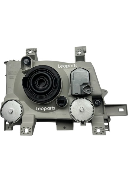 Mitsuishi Fuso Canter Far Lambası Sol 2012-2020 MK581217 fiyatları