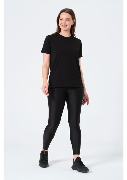 Giyim Oversize Bisiklet Yaka Kısa Kollu Tişört Siyah fırsatları