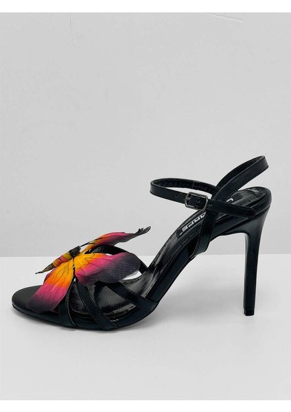 261 Siyah Kelebek Detaylı Kadın Topuklu Ayakkabı fırsatları