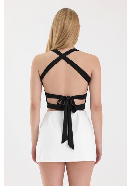 Kadın Siyah Sırt Detaylı Crop Top BLZ-00099