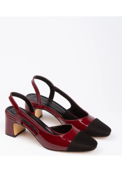 Kadın Burnu Kapalı Kalın Topuklu Sandalet 3082