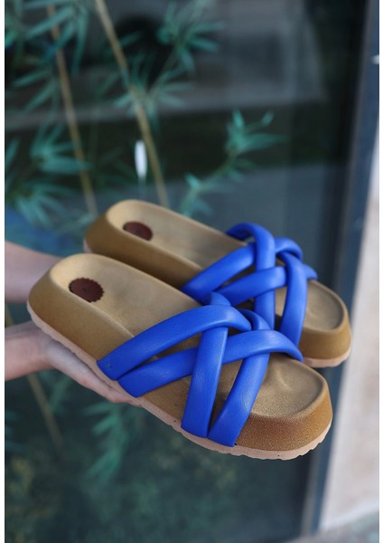 Tenda Mavi Cilt Terlik modelleri