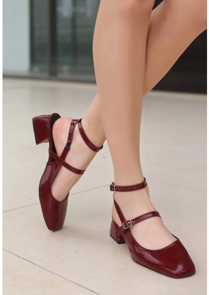 Karmi Bordo Rugan Topuklu Ayakkabı fiyatları