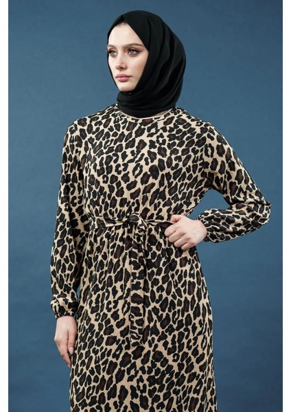 Yeni Sezon Kuşaklı Leopar Desenli Elbise indirimleri