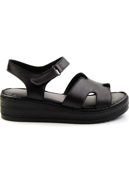 Siyah Leather Kadın Sandalet K05552008503