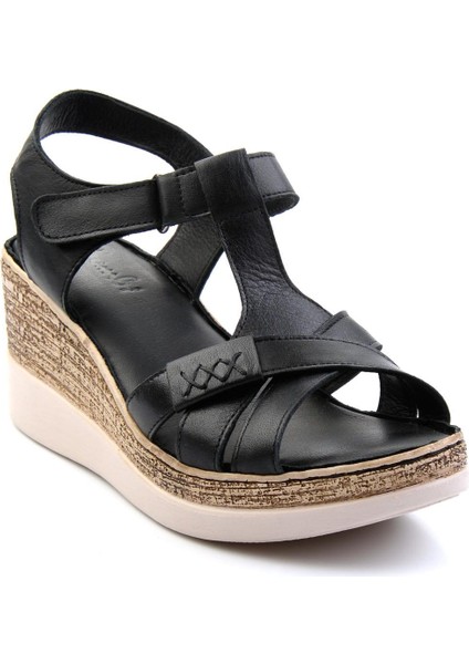 Siyah Leather Kadın Sandalet K05552600003