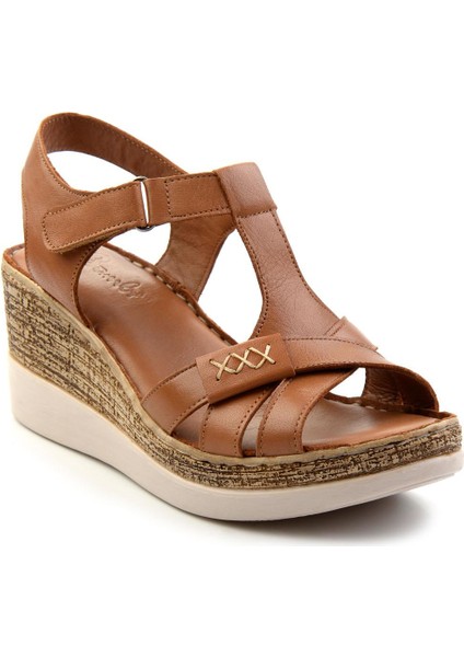 Taba Leather Kadın Sandalet K05552600003 fiyatları