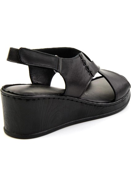 Taba Leather Kadın Sandalet K05552001203 modelleri