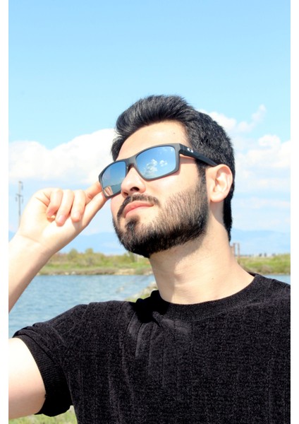 9102 C195 59 Polarize Erkek Güneş Gözlüğü