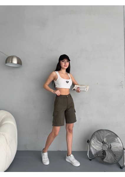 Kadın Kargo Cepli Yüksek Bel Likralı Bermuda Şort indirimleri
