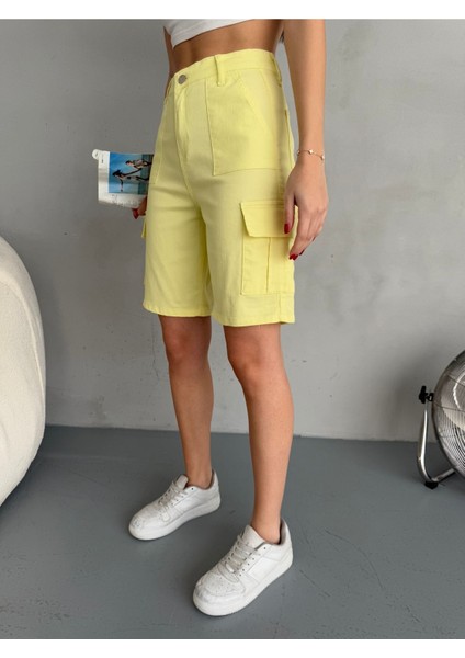 Kadın Kargo Cepli Yüksek Bel Likralı Bermuda Şort