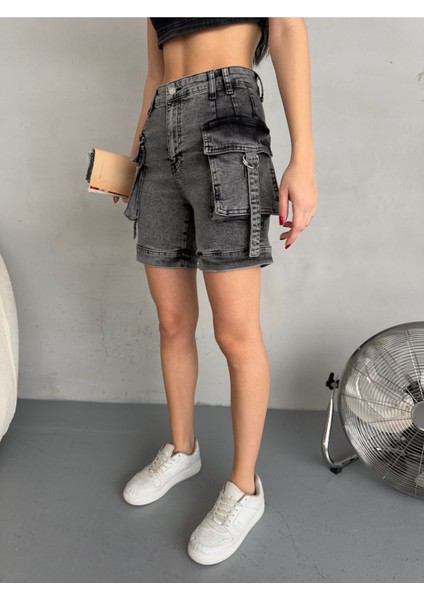 Kadın Kargo Cepli Yüksek Bel Esnek Jean Şort