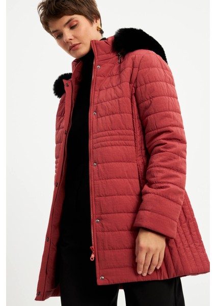 Kiremit Kapitone Kapüşonlu Mont fırsatları