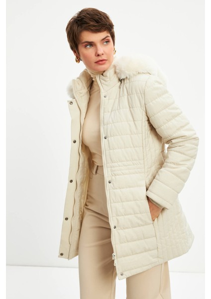 Bej Kapitone Kapüşonlu Mont