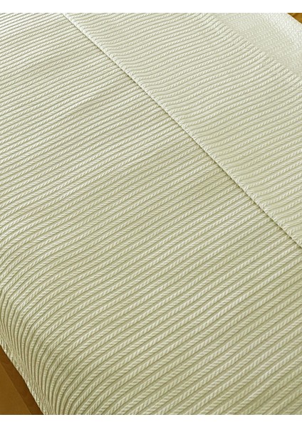 Saç Örgü Modelli Çift Kişilik Pamuklu Pike Krem 220 x 220 cm fiyatları