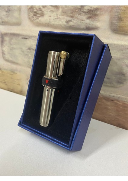 Gümüş Gri Renk 3 Ateşlemeli Gazlı Kalpli Yeni Model Isme Özel Çakmak modelleri