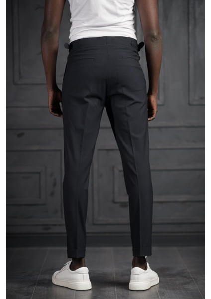 Slimfit Çift Pileli Kemer Tokalı Yazlık Kumaş Pantolon