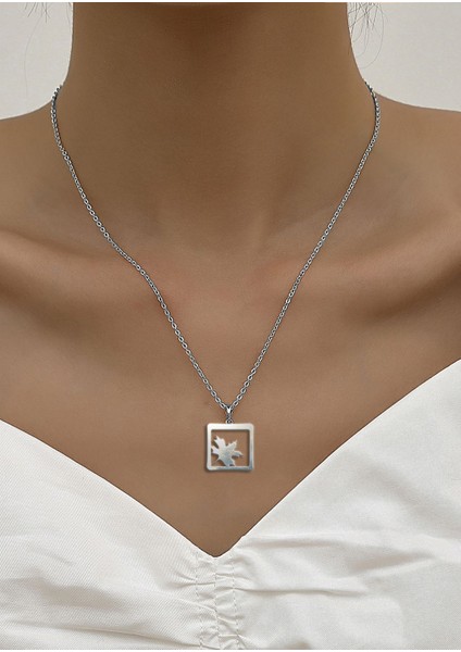 925 Ayar Gümüş Kolye Yaprak SM1328