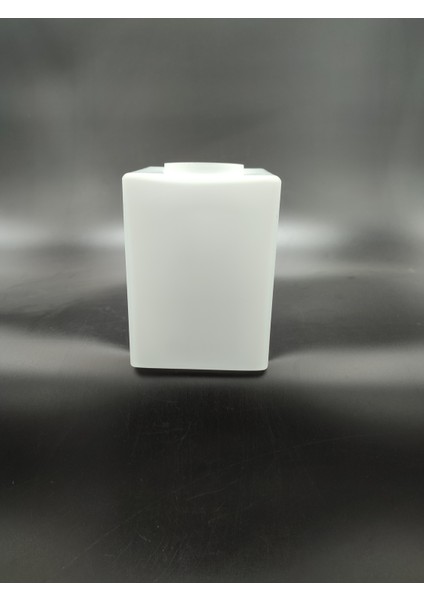 Kare Avize Camı Beyaz Renkte (E.14)(h:10.00cm-Kenarlar:9.00cm,9.00cm)