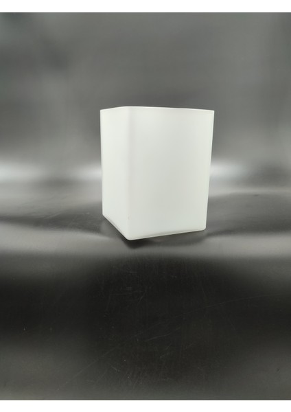 Kare Avize Camı Beyaz Renkte (E.14)(h:10.00cm-Kenarlar:9.00cm,9.00cm)